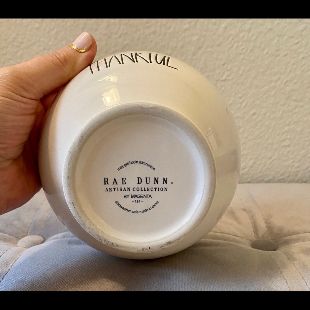 SOLD RAE DUNN Thankful Ceramic Bowl - Picture 2 of 3
